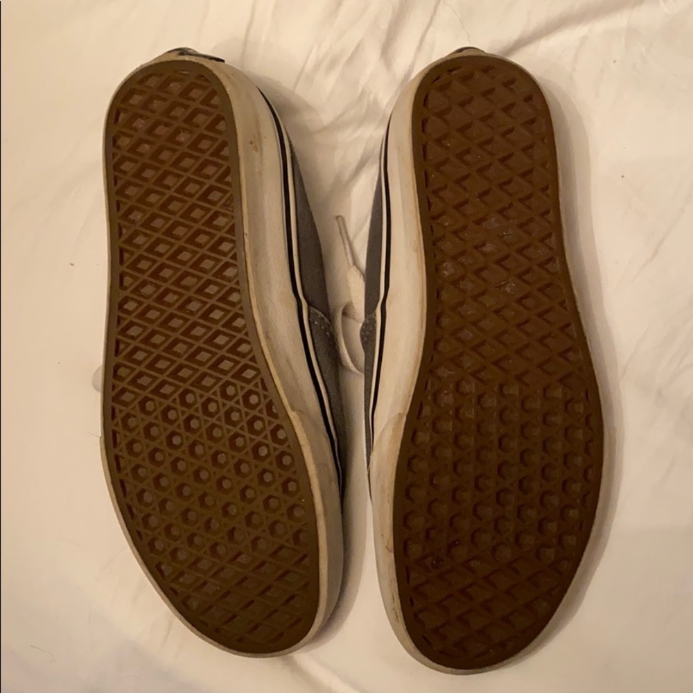 Vans - Picture 4 of 4